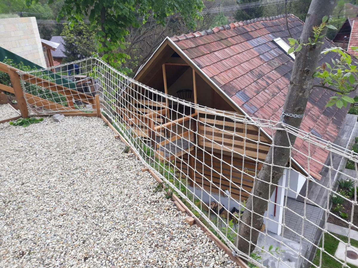 Zempleni Pitvaros Piheno Telkibanya Exterior photo