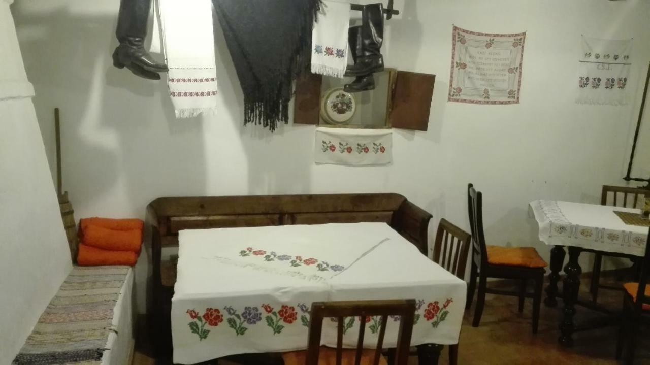 Zempleni Pitvaros Piheno Telkibanya Exterior photo